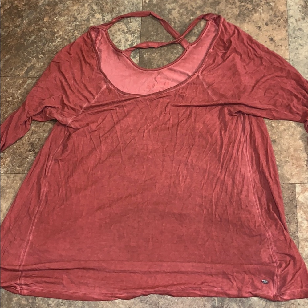 🦩 FREE w/ BUNDLE American Eagle shirt